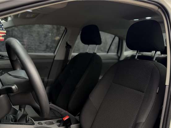 VOLKSWAGEN-VIRTUS-1.6 MSI TOTAL FLEX MANUAL VOLKSWAGEN-VIRTUS-2018