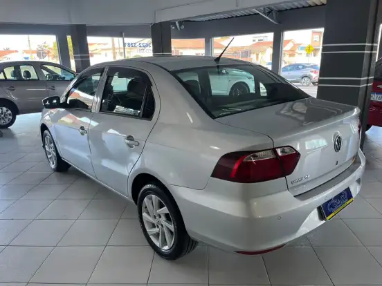 VOLKSWAGEN-VOYAGE-1.0 12V MPI TOTALFLEX 4P MANUAL VOLKSWAGEN-VOYAGE-2022