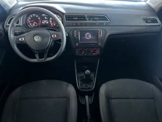 VOLKSWAGEN-VOYAGE-2022