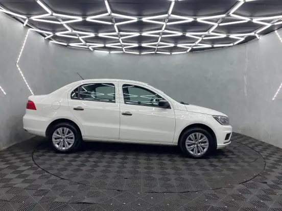 VOLKSWAGEN-VOYAGE-2023