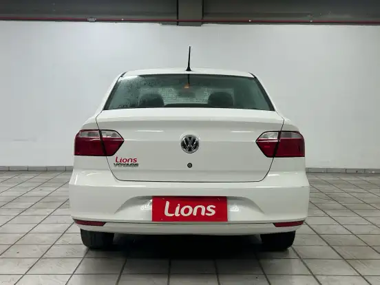VOLKSWAGEN-VOYAGE-1.0 12V MPI TOTALFLEX 4P MANUAL VOLKSWAGEN-VOYAGE-2023