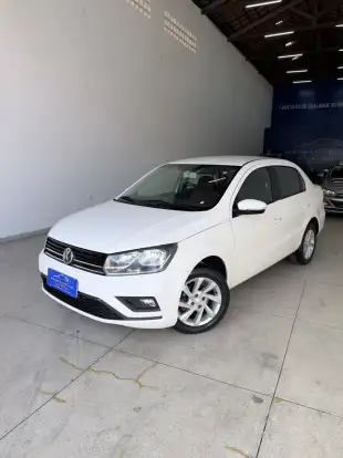 VOLKSWAGEN-VOYAGE-2018