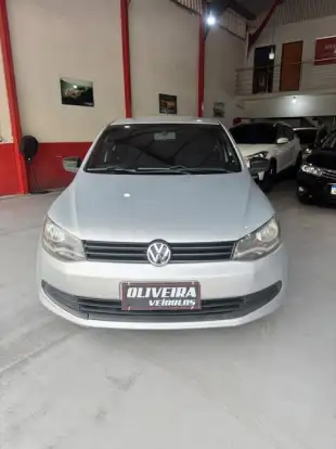 VOLKSWAGEN-VOYAGE-2016