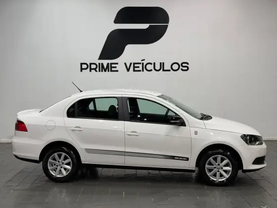 VOLKSWAGEN VOYAGE 1.6 MI SELEÇÃO 8V FLEX 4P MANUAL