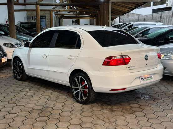 VOLKSWAGEN-VOYAGE-1.6 MI TRENDLINE 8V FLEX 4P MANUAL VOLKSWAGEN-VOYAGE-2014