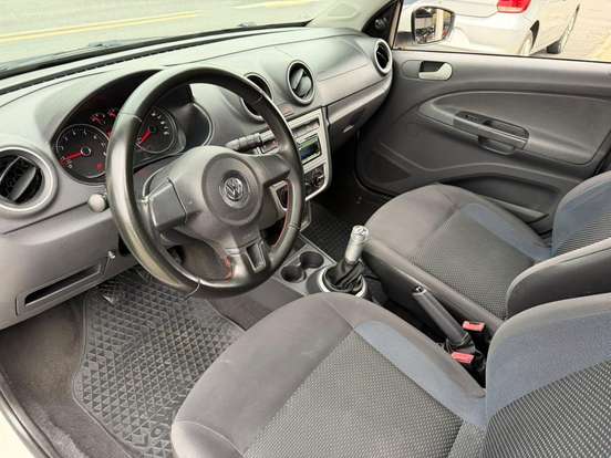 VOLKSWAGEN-VOYAGE-1.6 MI TRENDLINE 8V FLEX 4P MANUAL VOLKSWAGEN-VOYAGE-2014