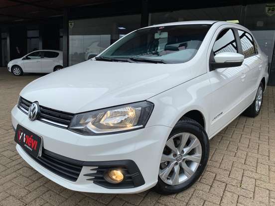 VOLKSWAGEN-VOYAGE-2017