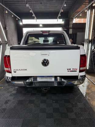 VOLKSWAGEN-AMAROK-2018