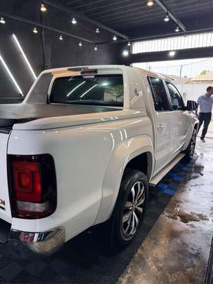 VOLKSWAGEN-AMAROK-2018