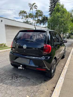 VOLKSWAGEN-FOX-2012