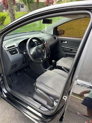 VOLKSWAGEN-FOX-1.0 MI 8V FLEX 4P MANUAL VOLKSWAGEN-FOX-2012