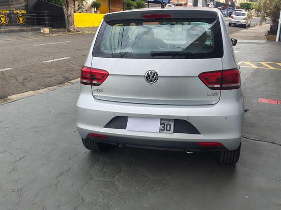 VOLKSWAGEN-FOX-1.6 MI ROCK IN RIO 8V FLEX 4P MANUAL VOLKSWAGEN-FOX-2015