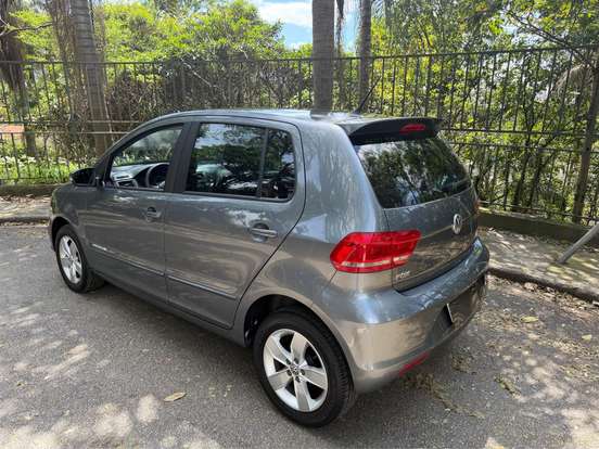 VOLKSWAGEN-FOX-1.6 MSI COMFORTLINE 8V FLEX 4P MANUAL VOLKSWAGEN-FOX-2017