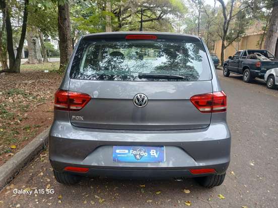 VOLKSWAGEN-FOX-2019