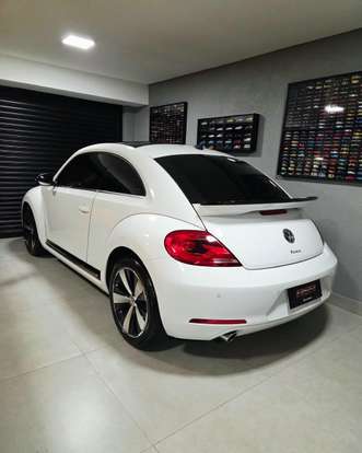 VOLKSWAGEN-FUSCA-2014