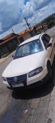 VOLKSWAGEN-GOL-2010