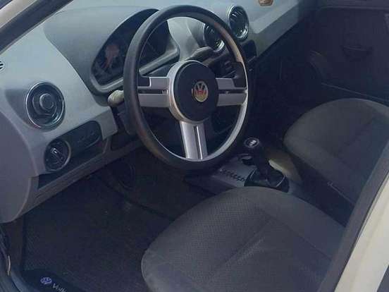 VOLKSWAGEN-GOL-1.0 MI 8V FLEX 4P MANUAL G.IV VOLKSWAGEN-GOL-2010