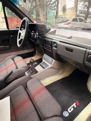 VOLKSWAGEN-GOL-1994
