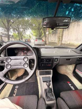 VOLKSWAGEN-GOL-1994