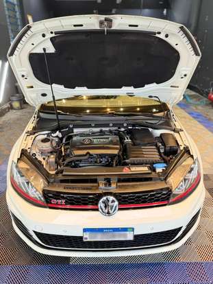 VOLKSWAGEN-GOLF-2.0 TSI GTI 16V TURBO GASOLINA 4P AUTOMÁTICO VOLKSWAGEN-GOLF-2017