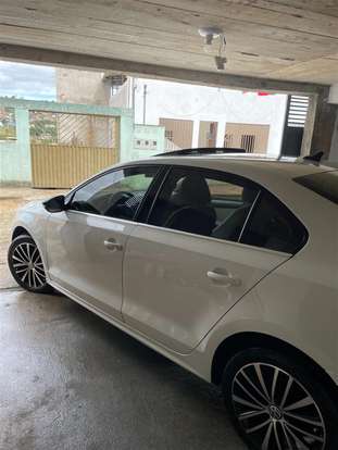VOLKSWAGEN-JETTA-2.0 TSI HIGHLINE 211CV GASOLINA 4P TIPTRONIC VOLKSWAGEN-JETTA-2013
