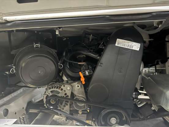 VOLKSWAGEN-KOMBI-2008