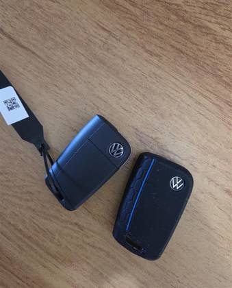 VOLKSWAGEN NIVUS 1.0 200 TSI TOTAL FLEX HIGHLINE AUTOMÁTICO