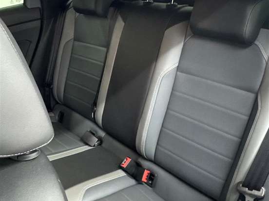 VOLKSWAGEN-NIVUS-1.0 200 TSI TOTAL FLEX HIGHLINE AUTOMÁTICO VOLKSWAGEN-NIVUS-2022