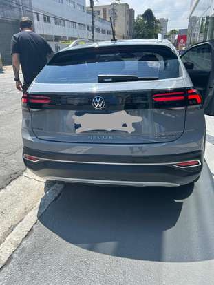 VOLKSWAGEN-NIVUS-1.0 200 TSI TOTAL FLEX HIGHLINE AUTOMÁTICO VOLKSWAGEN-NIVUS-2023
