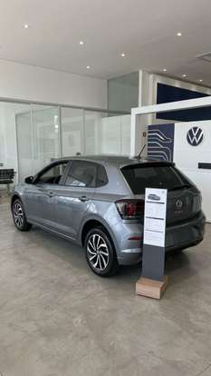 VOLKSWAGEN-POLO-2023