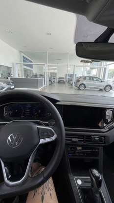 VOLKSWAGEN-POLO-2023