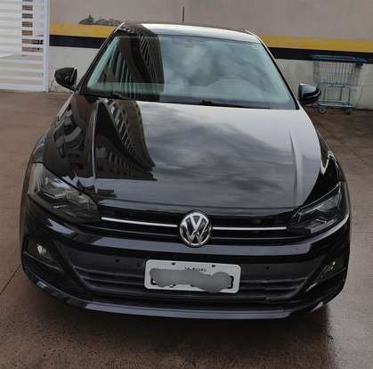 VOLKSWAGEN-POLO-2018