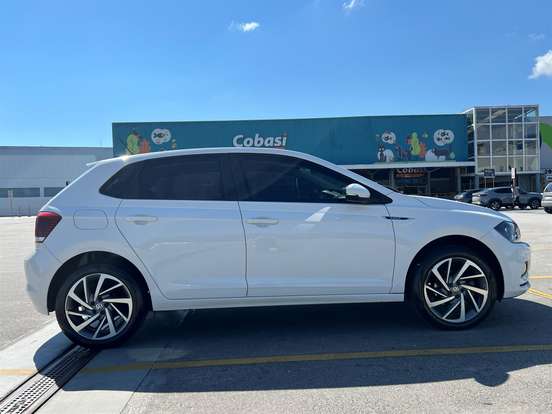 VOLKSWAGEN-POLO-1.0 200 TSI HIGHLINE AUTOMÁTICO VOLKSWAGEN-POLO-2019