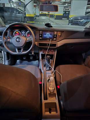 VOLKSWAGEN-POLO-2018