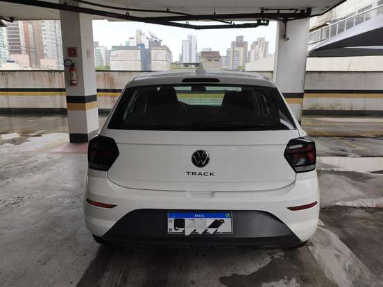 VOLKSWAGEN-POLO-2024