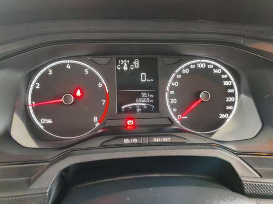 VOLKSWAGEN-POLO-2024