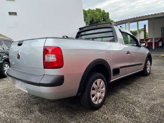 VOLKSWAGEN-SAVEIRO-2015