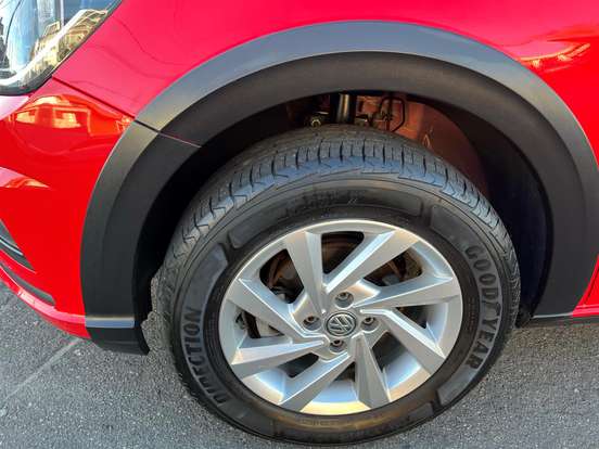 VOLKSWAGEN-SAVEIRO-1.6 MSI TRENDLINE CS 8V FLEX 2P MANUAL VOLKSWAGEN-SAVEIRO-2019