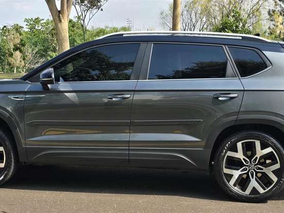 VOLKSWAGEN-TAOS-1.4 250 TSI TOTAL FLEX HIGHLINE AUTOMÁTICO VOLKSWAGEN-TAOS-2023