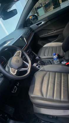 VOLKSWAGEN-TAOS-2025