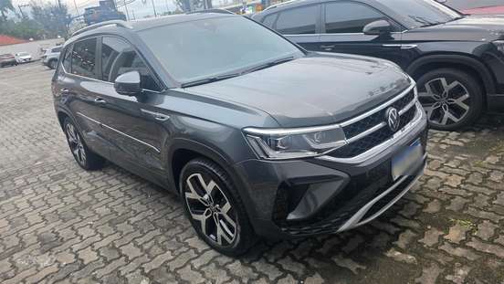 VOLKSWAGEN-TAOS-2025