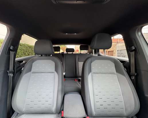 VOLKSWAGEN-T-CROSS-2024