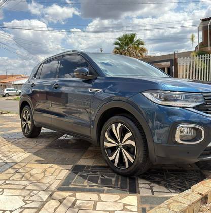 VOLKSWAGEN T-CROSS 1.4 250 TSI TOTAL FLEX HIGHLINE AUTOMÁTICO