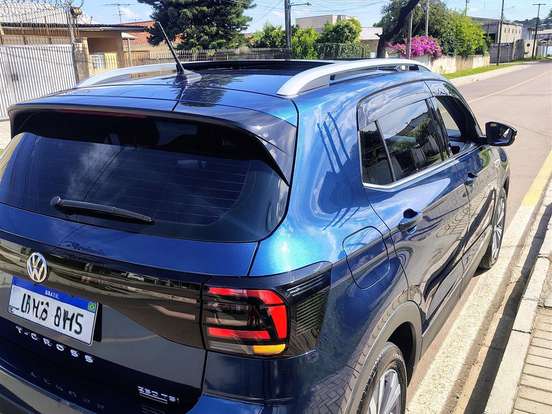 VOLKSWAGEN-T-CROSS-1.4 250 TSI TOTAL FLEX HIGHLINE AUTOMÁTICO VOLKSWAGEN-T-CROSS-2019