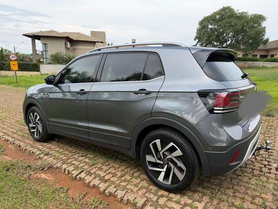VOLKSWAGEN-T-CROSS-1.4 250 TSI TOTAL FLEX HIGHLINE AUTOMÁTICO VOLKSWAGEN-T-CROSS-2024