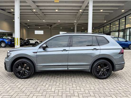 VOLKSWAGEN-TIGUAN-2019