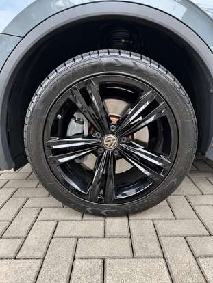 VOLKSWAGEN-TIGUAN-2019