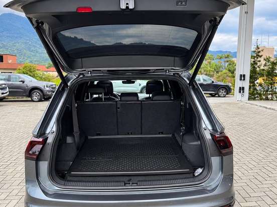 VOLKSWAGEN-TIGUAN-2.0 350 TSI GASOLINA ALLSPACE R-LINE 4MOTION DSG VOLKSWAGEN-TIGUAN-2019