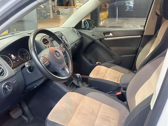 VOLKSWAGEN-TIGUAN-2.0 TSI R-LINE 16V TURBO GASOLINA 4P TIPTRONIC VOLKSWAGEN-TIGUAN-2015