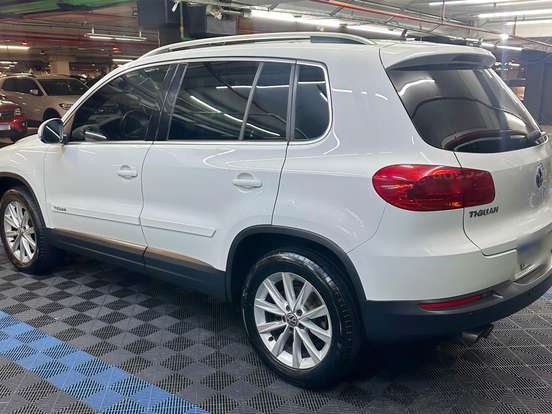 VOLKSWAGEN-TIGUAN-2.0 TSI R-LINE 16V TURBO GASOLINA 4P TIPTRONIC VOLKSWAGEN-TIGUAN-2015